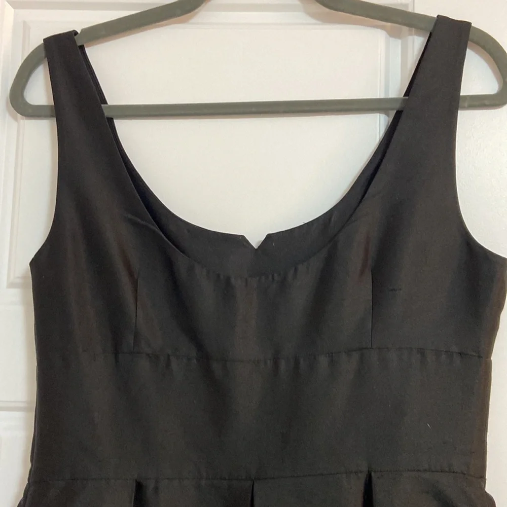 Perfect Little Black Dress - Picture 3 of 7